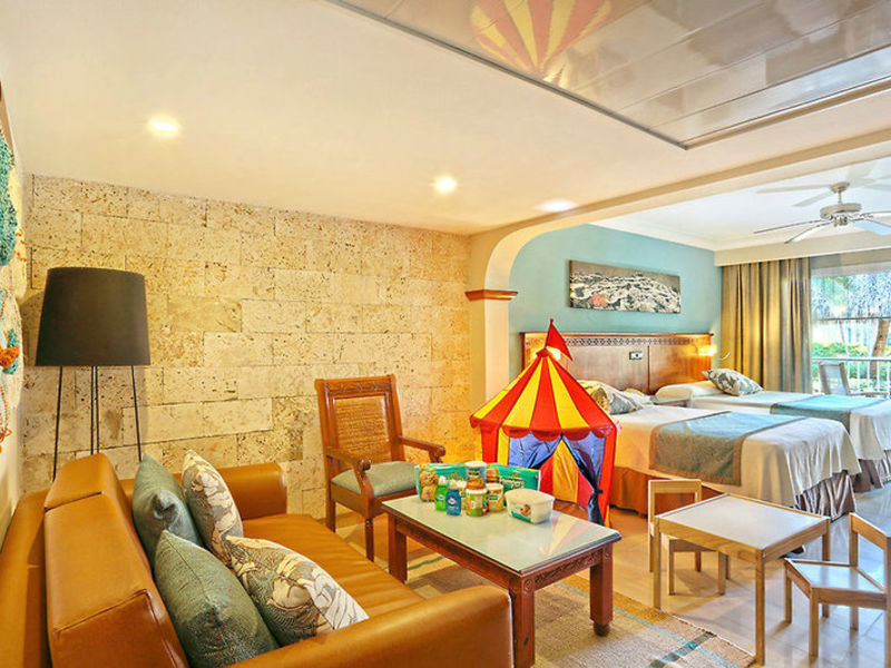 FAMI Grand Pall. Bavaro Resort