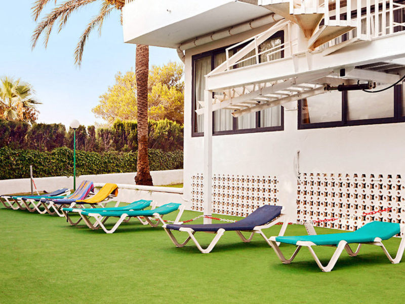 Fiesta  Hotel Cala Nova