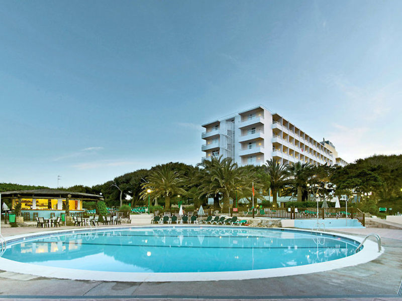 Fiesta  Hotel Cala Nova