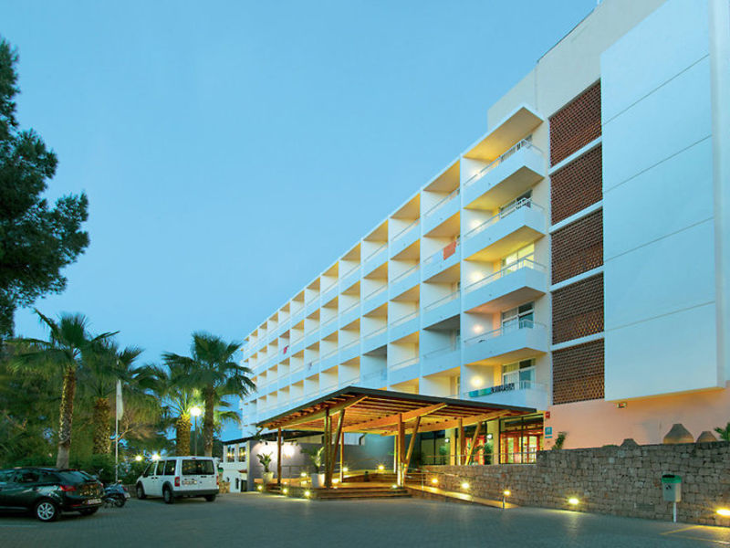 Fiesta  Hotel Cala Nova