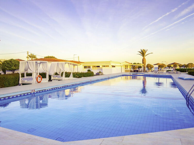 Fito Aqua Bleu Resort