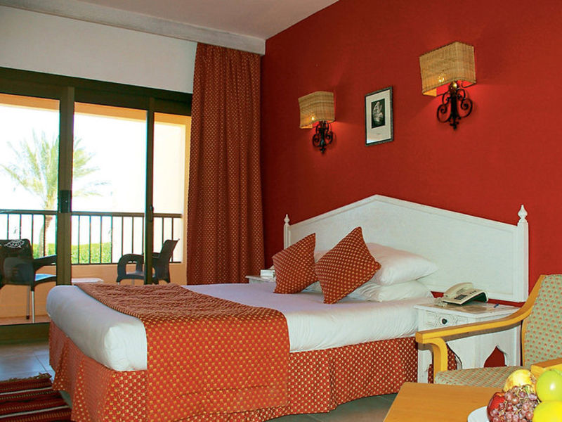 Flamenco Beach & Resort