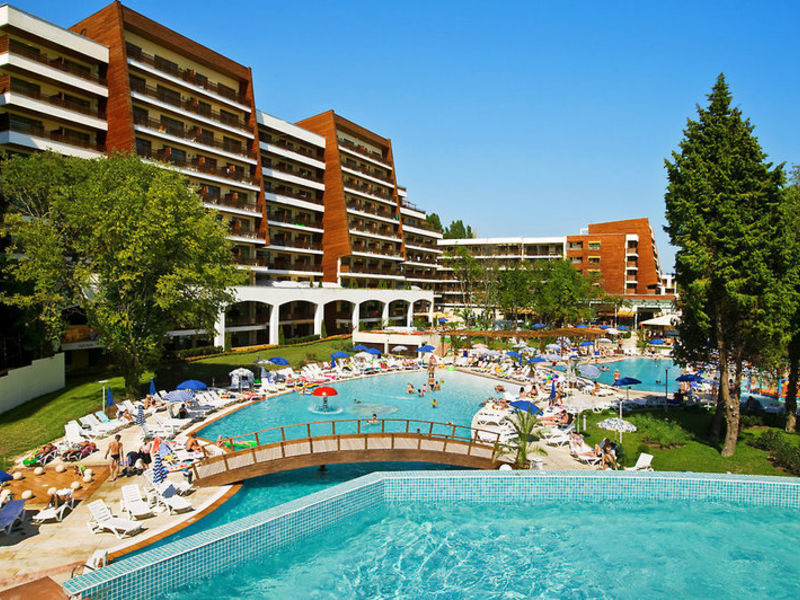 Flamingo Grand