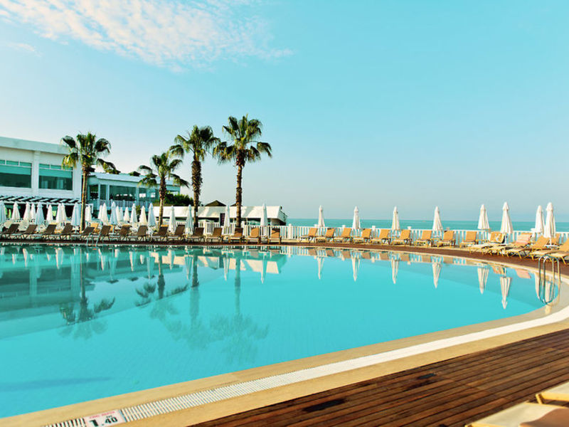 Flora Garden Beach Club