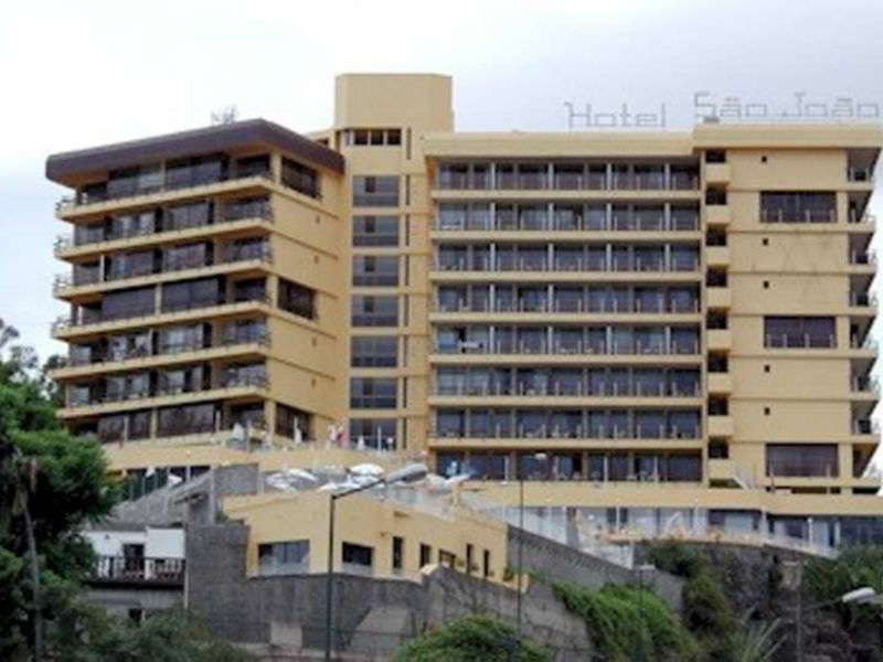 Four Views Baia Hotel