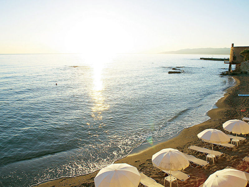 Glaros Beach Hotel