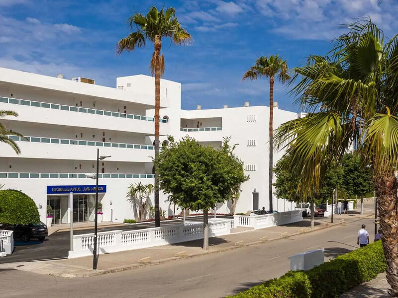 Globales Apartementos Lord Nelson