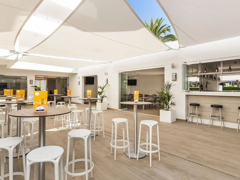 Globales Apartementos Lord Nelson