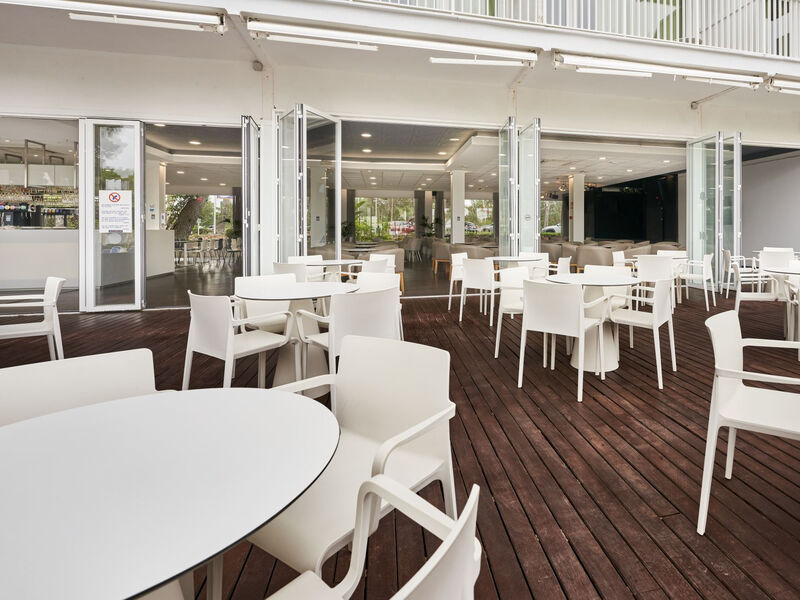 Globales Cala Blanca