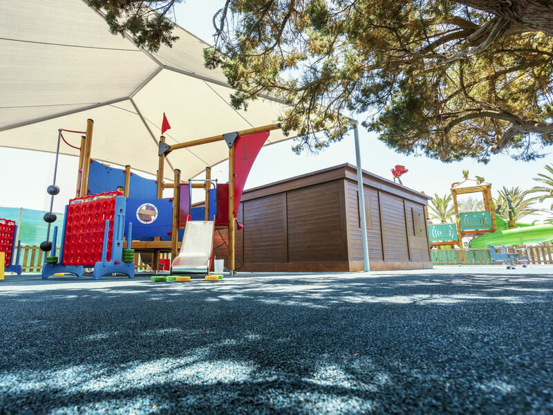 Globales Los Delfines