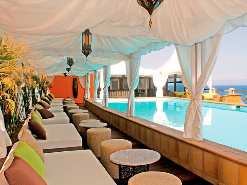 Gloria Palace, Hotel