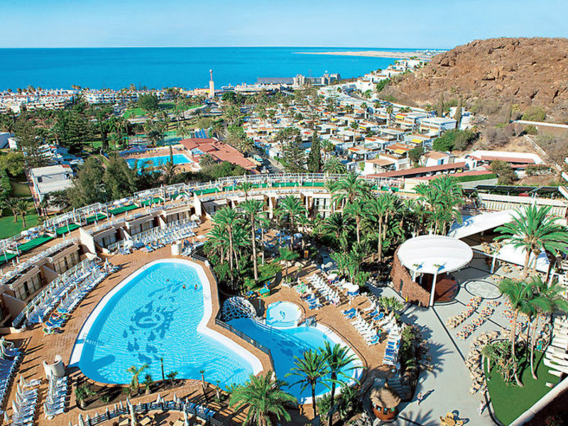 Gloria Palace, Hotel