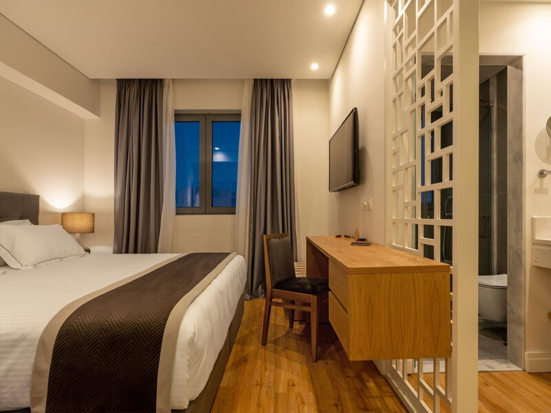 Glyfada Riviera Hotel