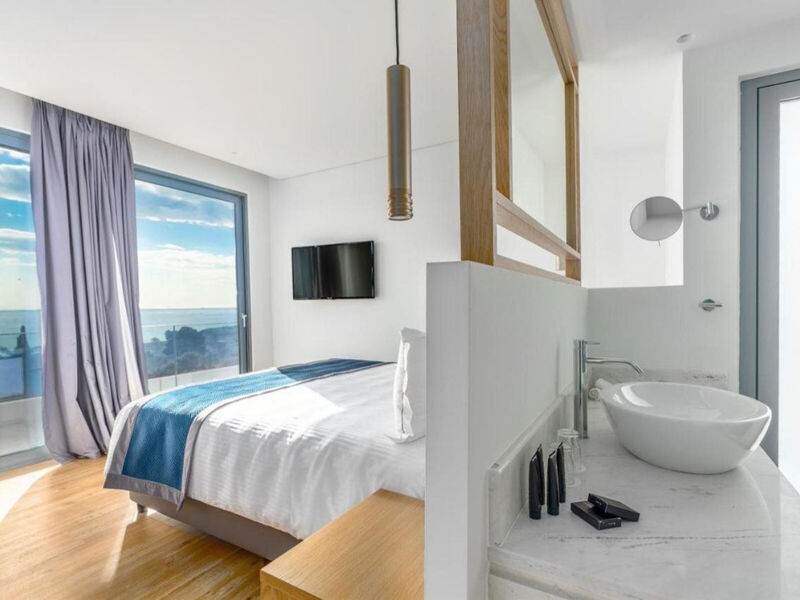 Glyfada Riviera Hotel