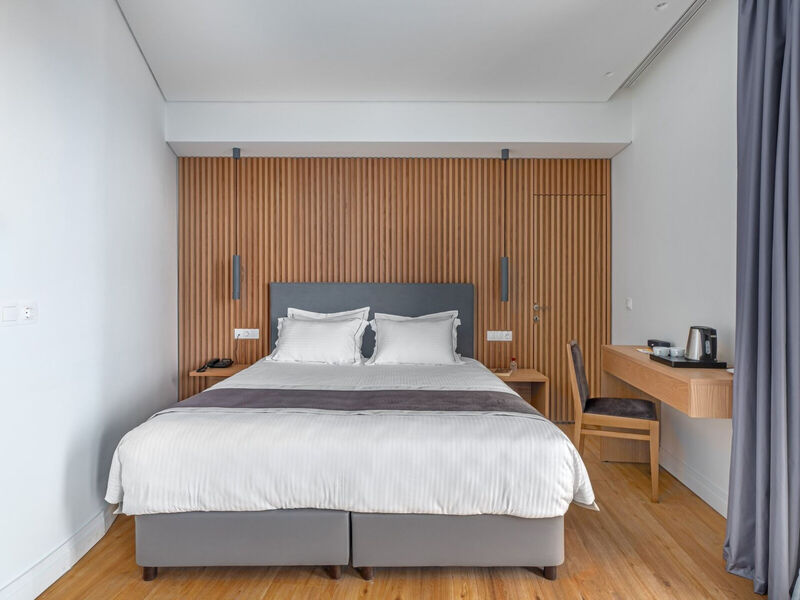 Glyfada Riviera Hotel