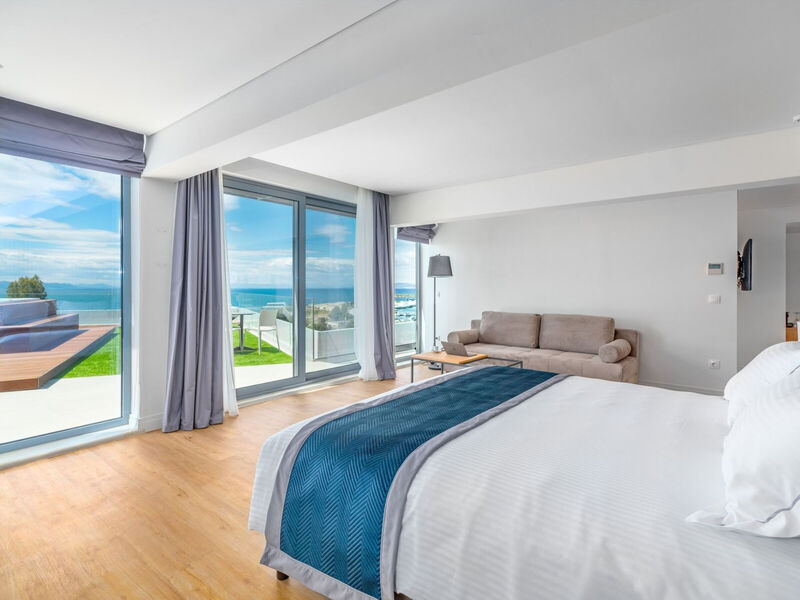 Glyfada Riviera Hotel