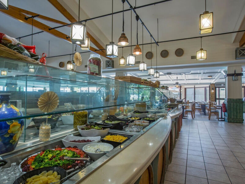 Golden Coast Hotel & Bungalows