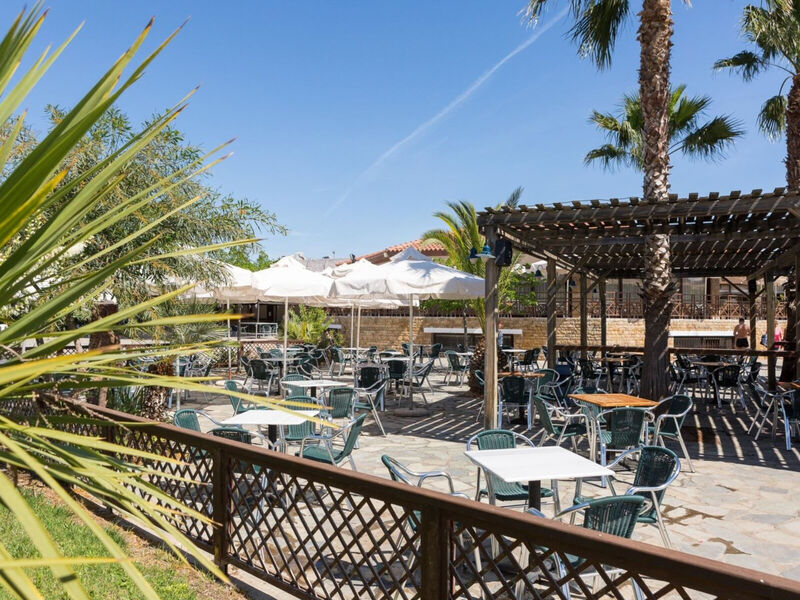 Golden Coast Hotel & Bungalows