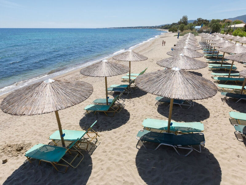 Golden Coast Hotel & Bungalows