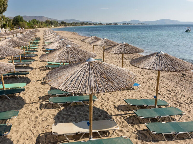 Golden Coast Hotel & Bungalows