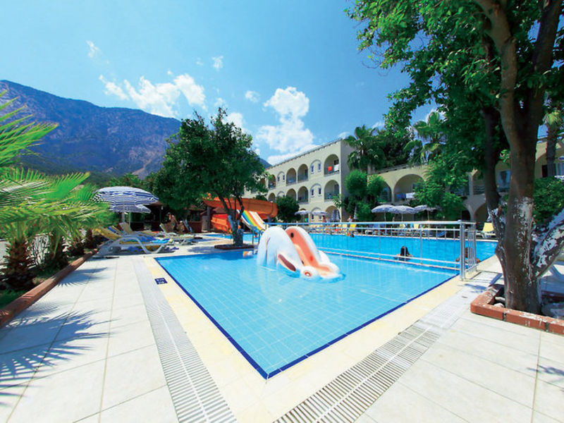 Golden Sun Hotel
