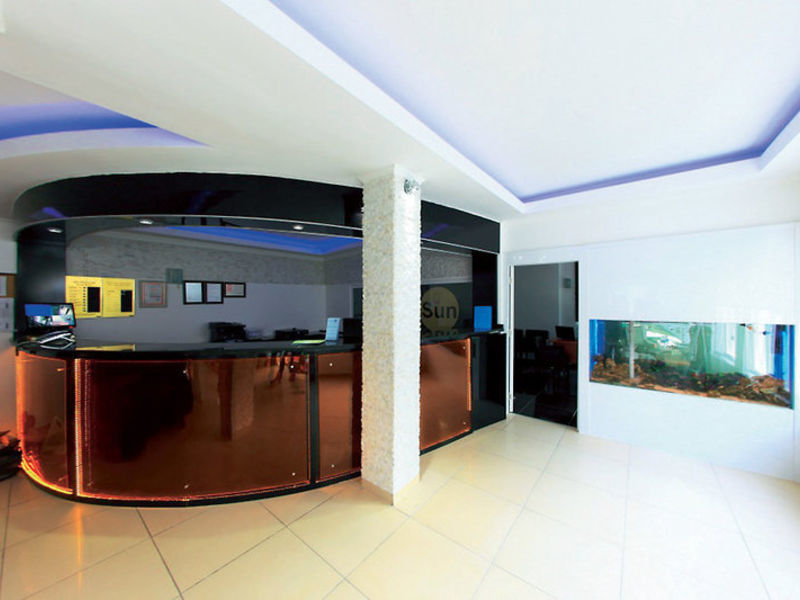 Golden Sun Hotel