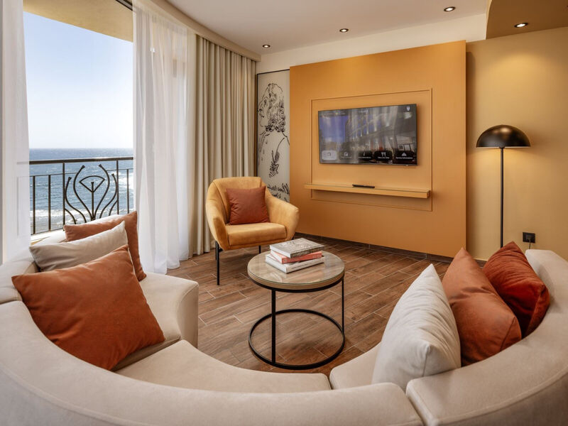 Golden Tulip Vivaldi