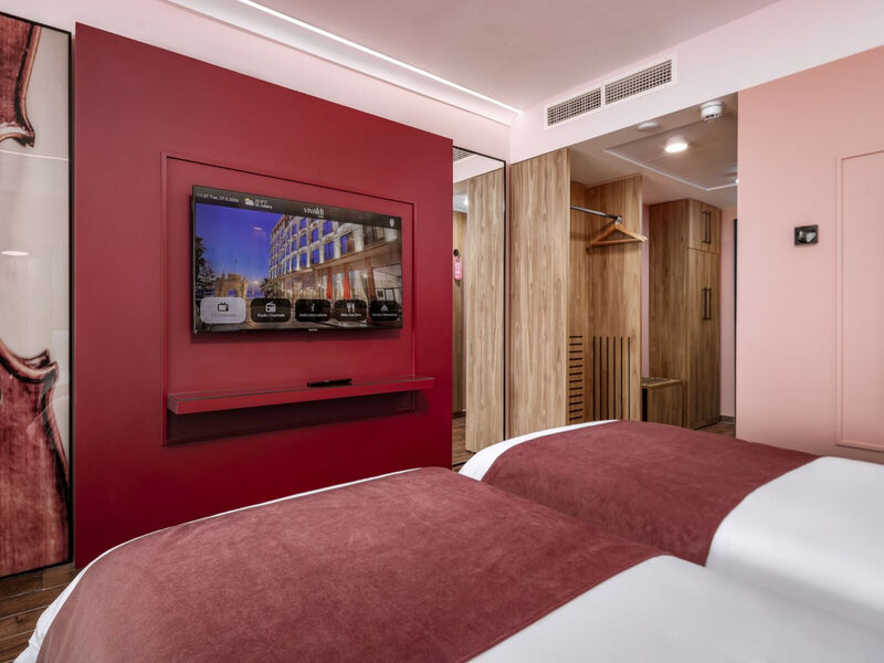 Golden Tulip Vivaldi