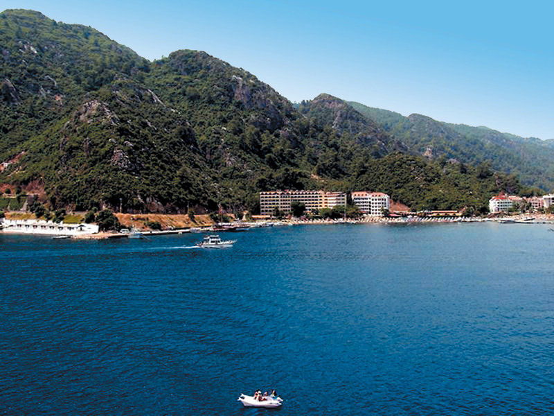 Golmar Beach