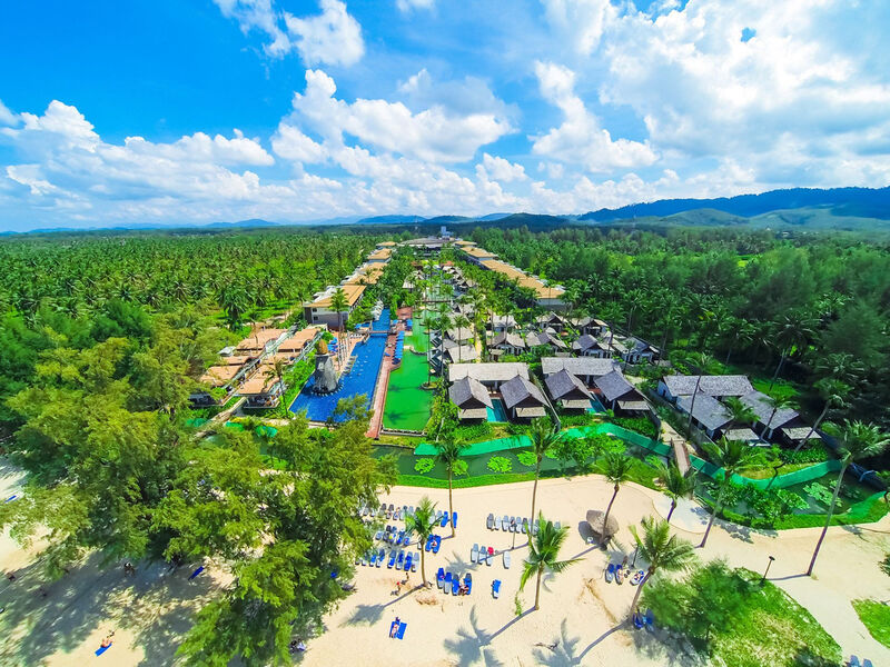 Graceland Khaolak Beach Resort