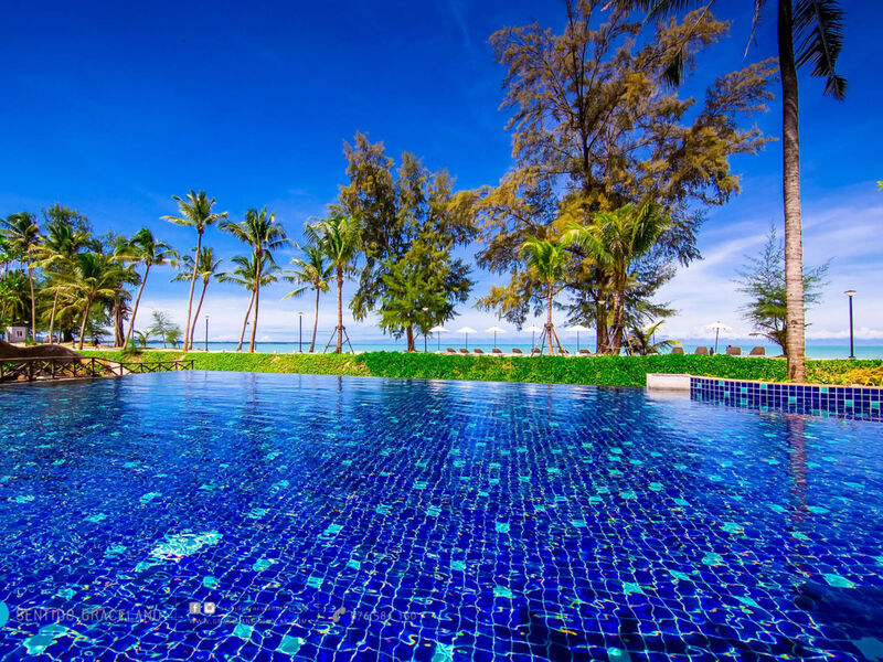Graceland Khaolak Beach Resort