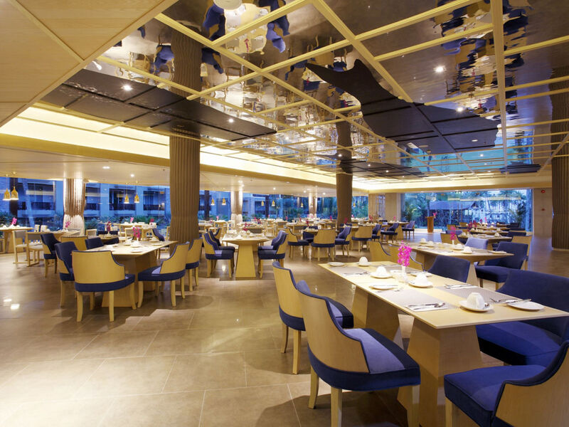 Graceland Khaolak Beach Resort