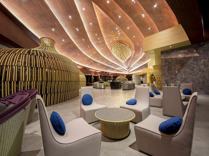 Graceland Khaolak Beach Resort