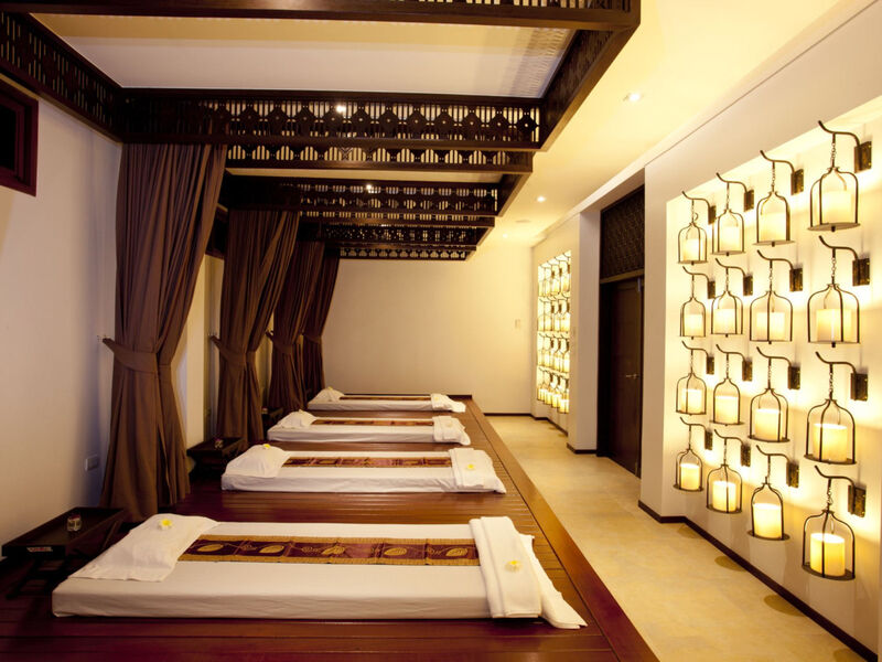 Graceland Khaolak Beach Resort