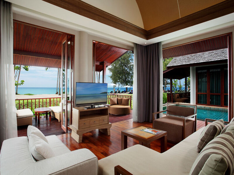 Graceland Khaolak Beach Resort