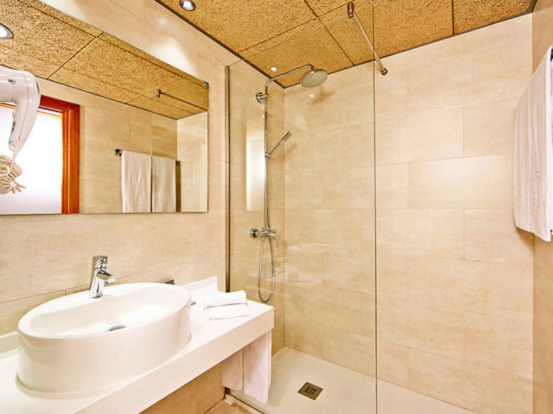 Gran Hotel Camp de Mar