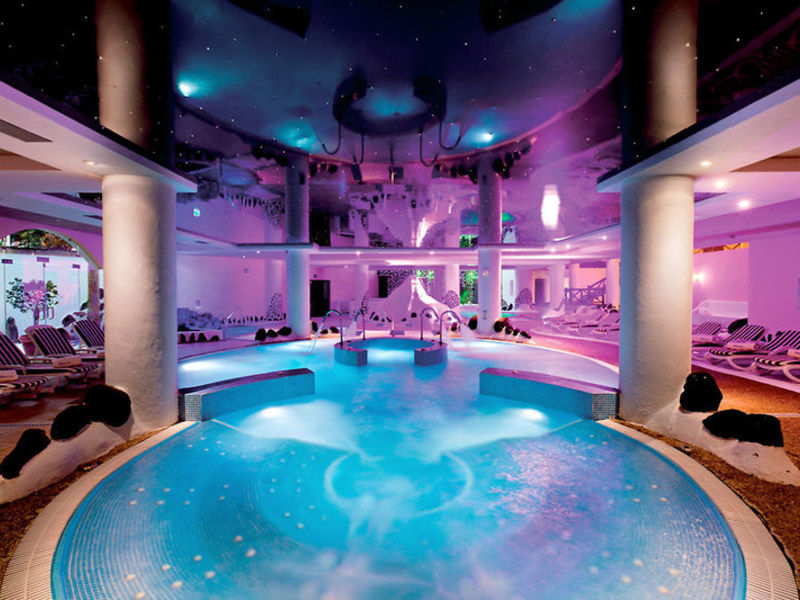 Gran Tacande Hotel