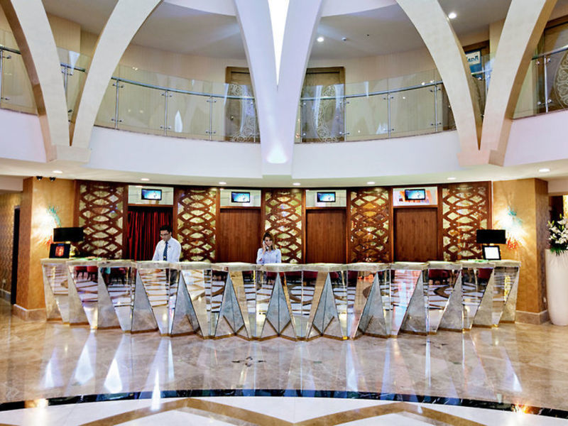 Granada Luxury Resort