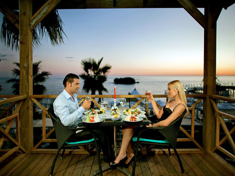 Granada Luxury Resort