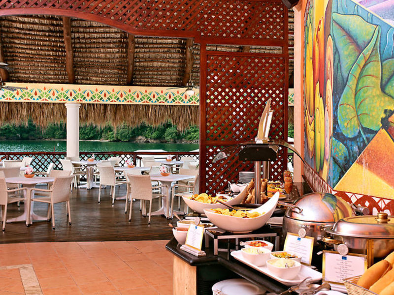 Grand Bahia Principe Cayacoa