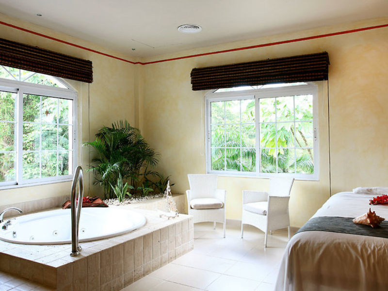 Grand Bahia Principe Cayacoa