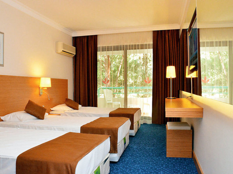 Grand Efe Hotel