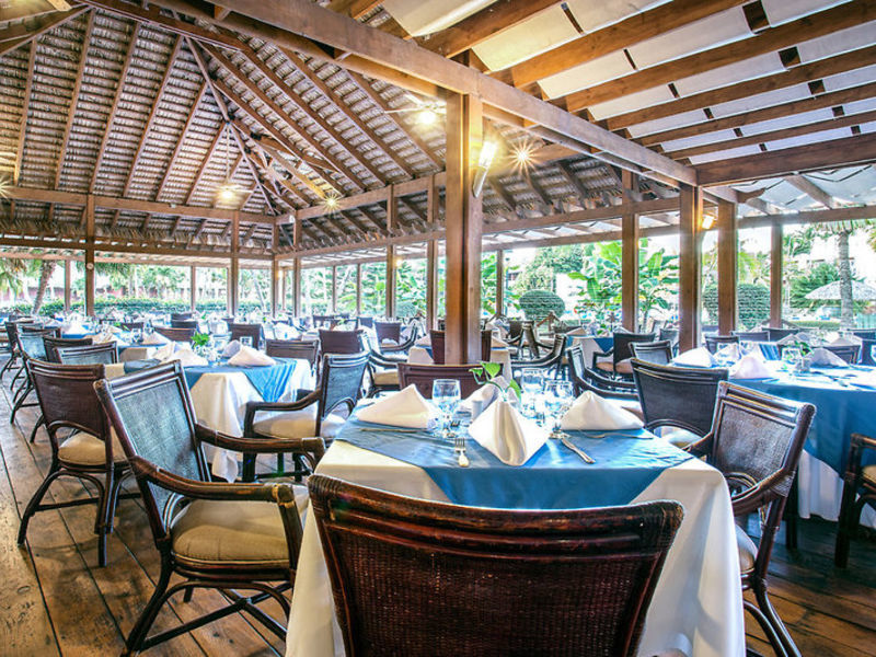 Grand Oasis Marien