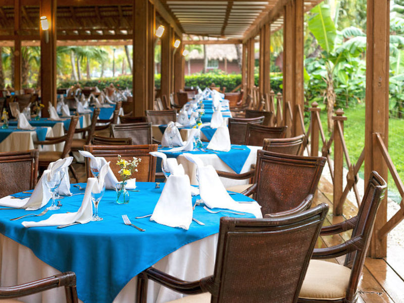 Grand Oasis Marien