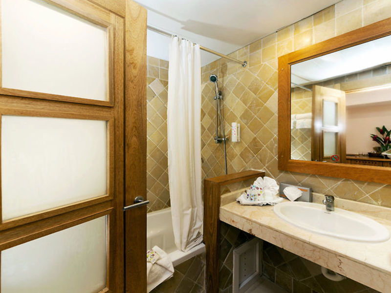Grand Oasis Marien