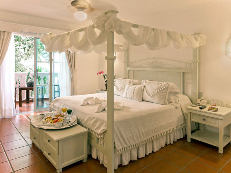 Grand Oasis Marien