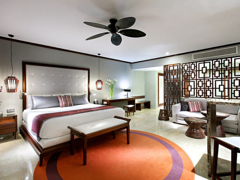 Grand Palladium Complex
