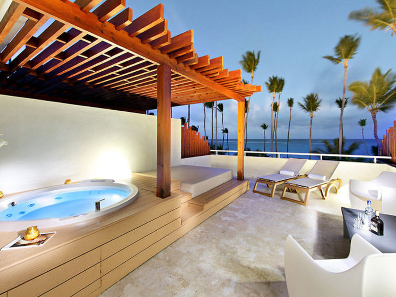 Grand Palladium Complex