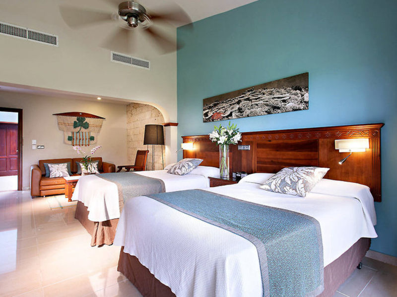 Grand Palladium Complex