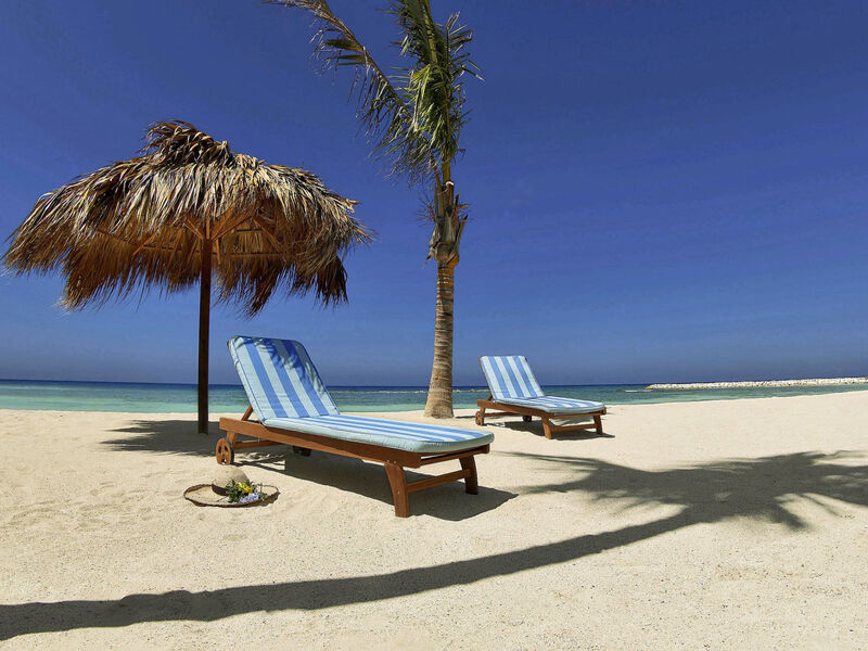 Grand Palladium Lady Hamilton Resort &Amp; Spa